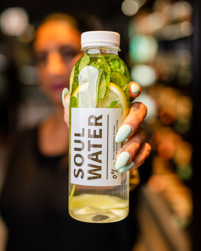 Getränke and Desserts 1